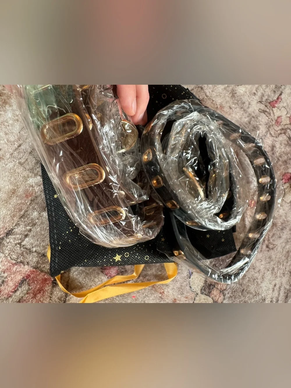 Two pack of brown and black belts fits 32-35” waist 🛍